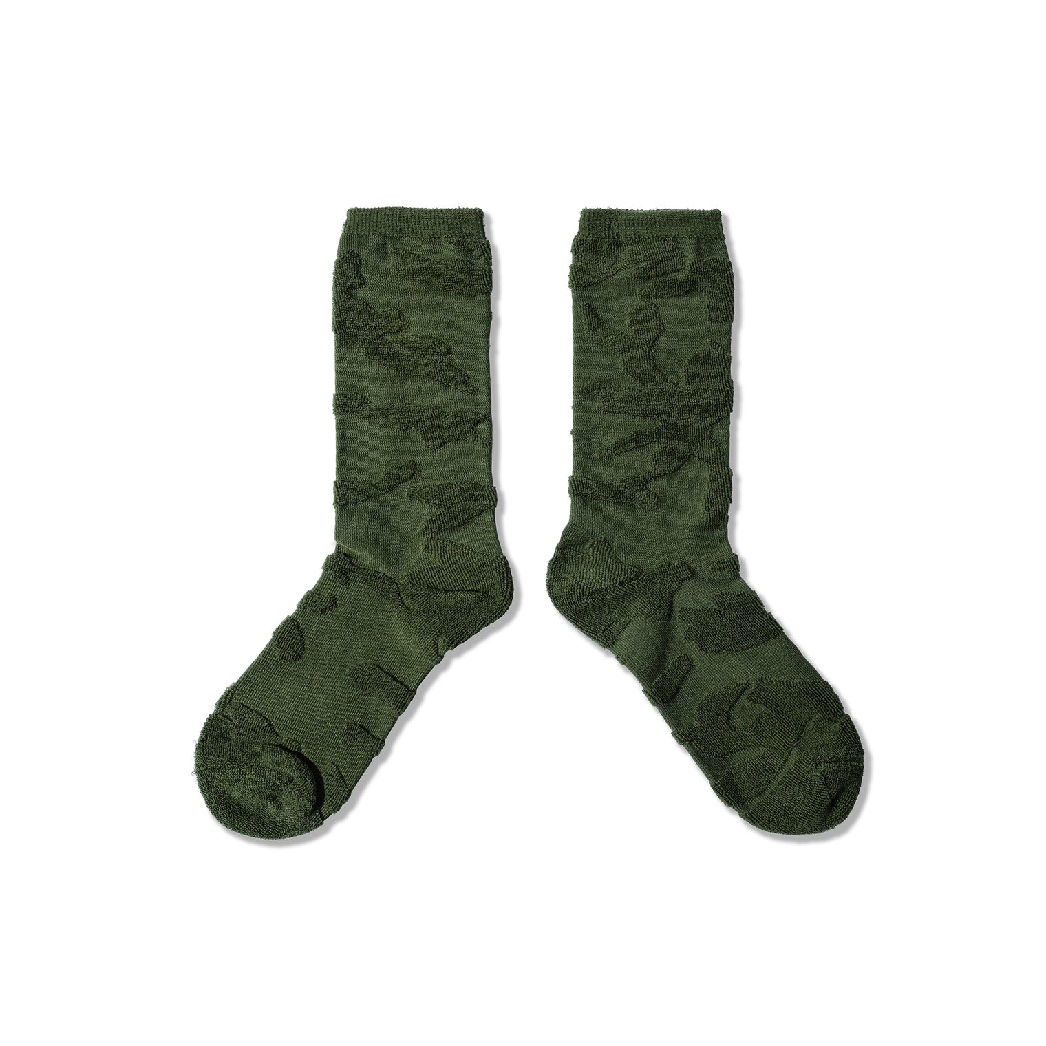 40s & Shorties Shag Socks Olive – camo knit crew socks with woven label back view